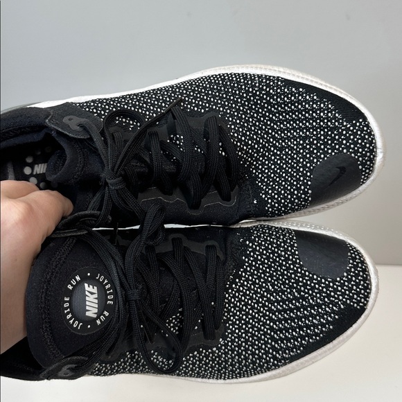 Nike Joyride Run Flyknit Sneakers Size 9 - Picture 12 of 15